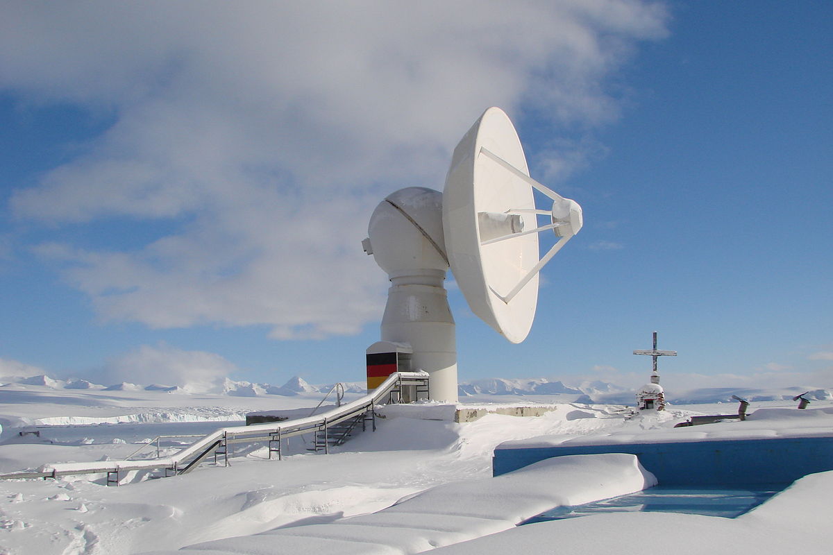 Semnalele ciudate detectate în gheața Antarcticii par să sfideze legile fizicii. Oamenii de știință caută un răspuns