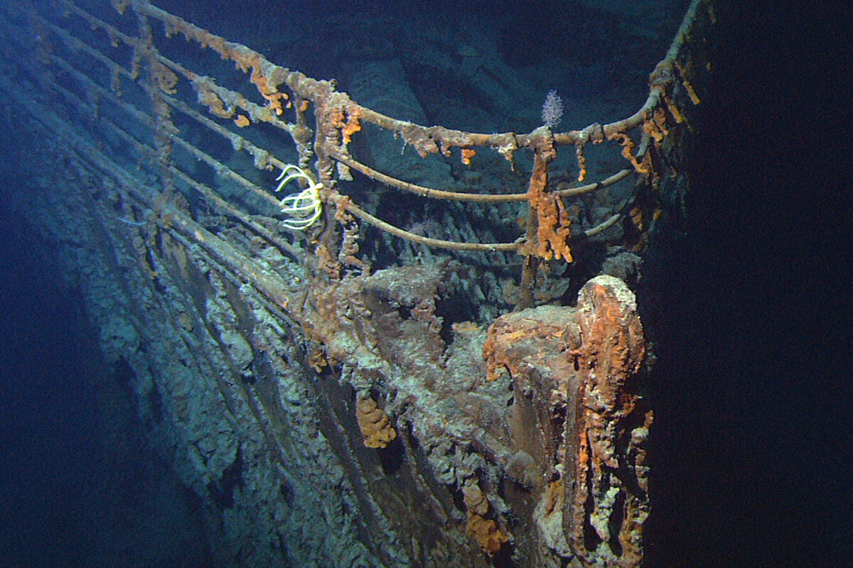Nouă descoperire pe Titanic: un colier de cristal negru pierdut de aproape un secol