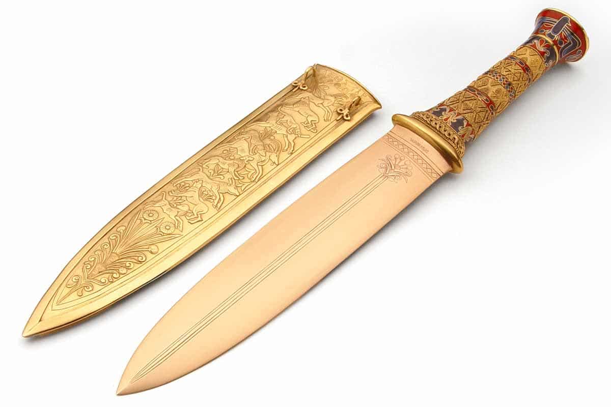 Pumnalul lui Tutankhamon forjat din fier din spațiu: misteriosul cadou de nuntă care sfidează istoria Egiptului Antic