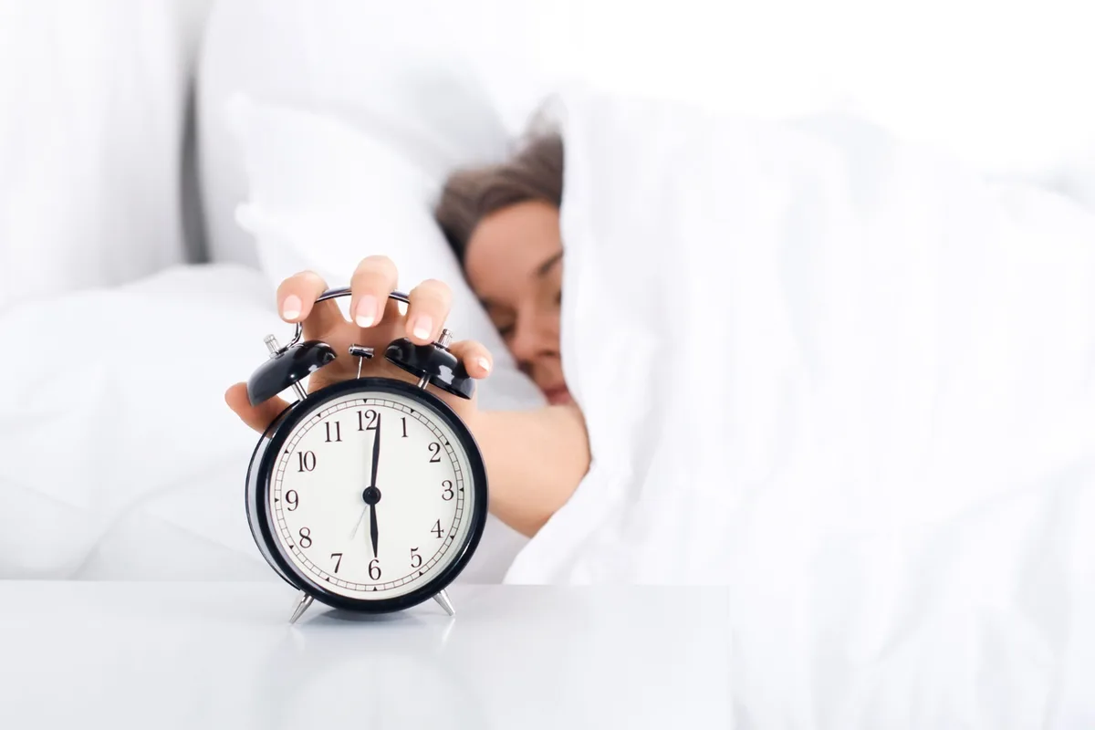 Psihologul somnului explică ce trebuie să faceți dacă nu puteți adormi după 30 de minute în pat: „Învățați-vă corpul să se relaxeze”