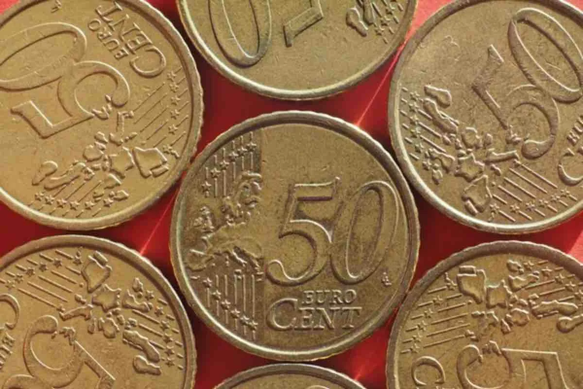 Ai această monedă de 50 de cenți? Ai putea câștiga până la 1.000 € la licitație: verifică chiar acum mărunțișul din portofel