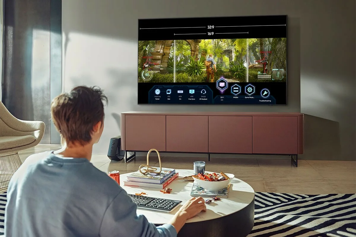 Internetul prin cablu pentru Smart TV este mai stabil, dar există mai multe motive pentru care prefer să folosesc o conexiune WiFi