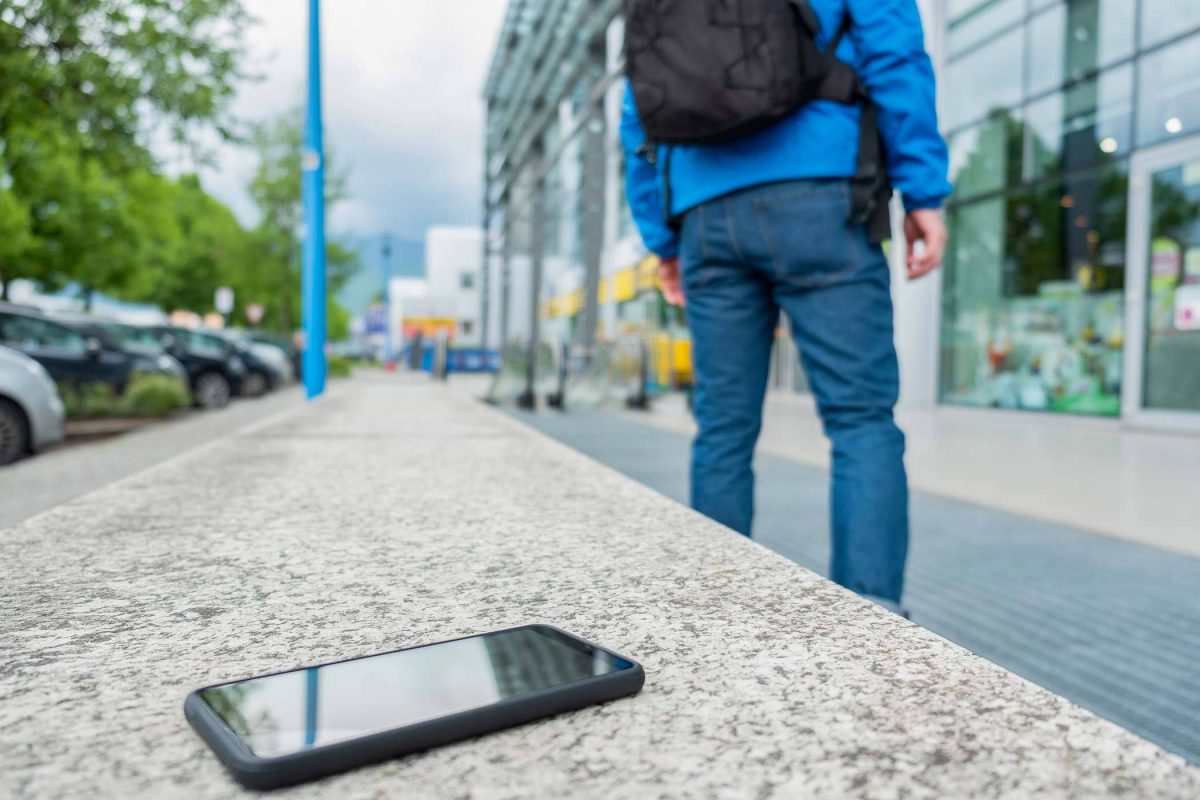Iată cum infractorii localizează telefonul dvs. prin apeluri pierdute, pentru a vă înșela și a vă extorca
