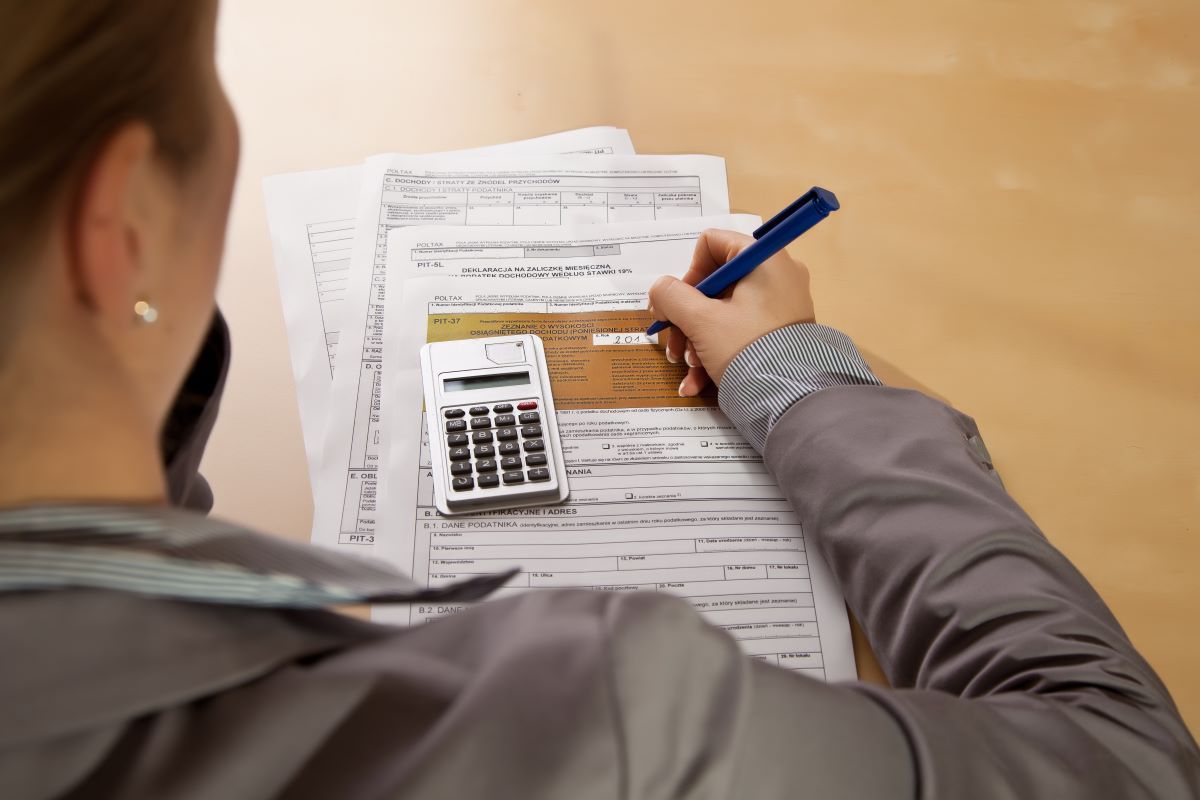 Confirmat | IRS va amenda toate persoanele care plătesc impozitele în acest mod: cum să remediați situația