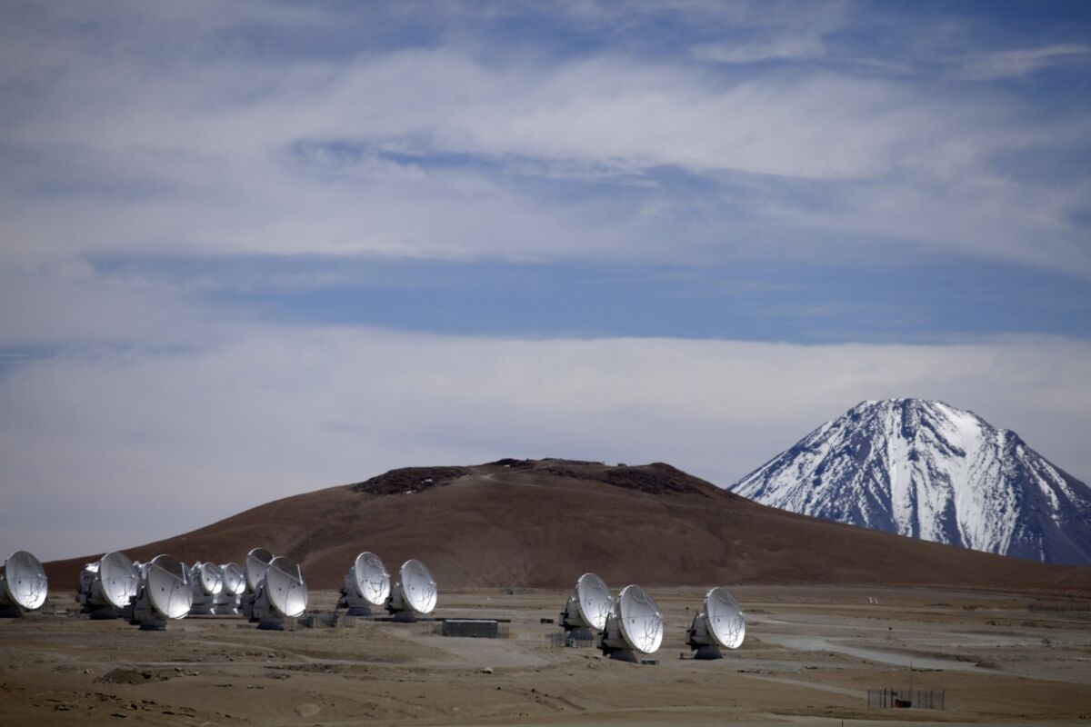 Pare science fiction, dar nu este: ninge în cel mai arid deșert de pe planetă și paralizează cel mai puternic radiotelescop din lume