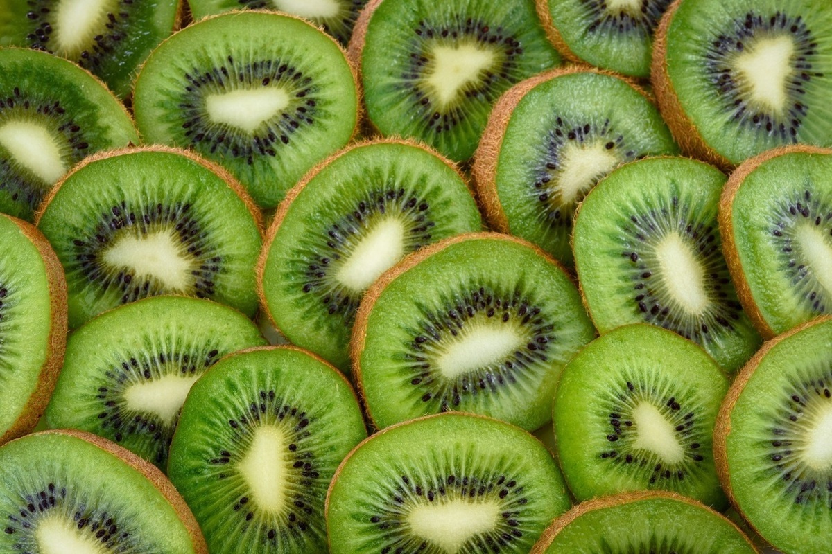Cum să germinați semințe de kiwi acasă cu ușurință: trucuri și sfaturi pentru rezultate mai bune