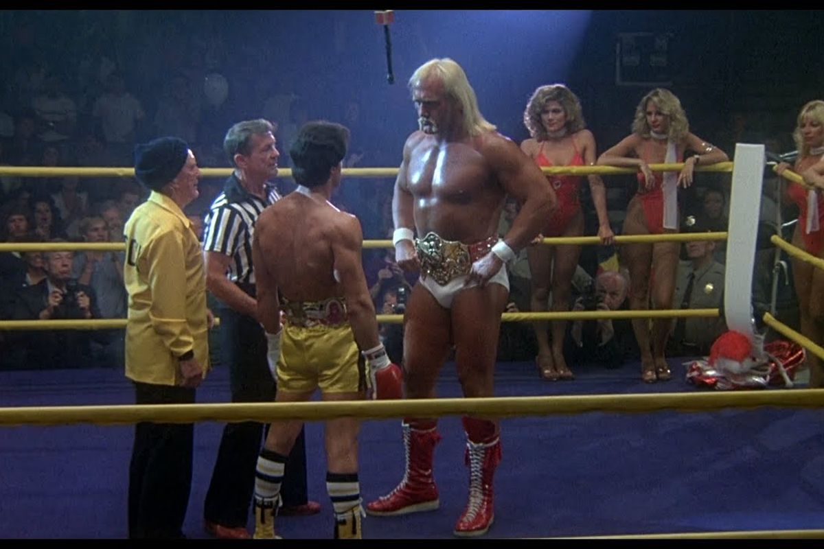 Sylvester Stallone a adus un omagiu lui Hulk Hogan după moartea acestuia și a rememorat colaborarea lor în „Rocky III”.
