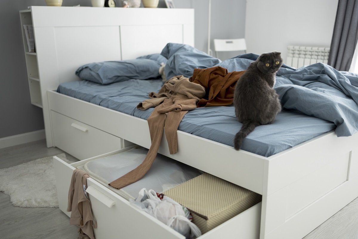 Ce obiecte nu trebuie să păstrați niciodată sub pat, conform Feng Shui